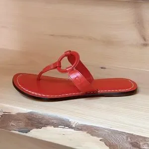 Bernardo Shoes Bernardo Matrix Leather Thong Sandal Poshmark